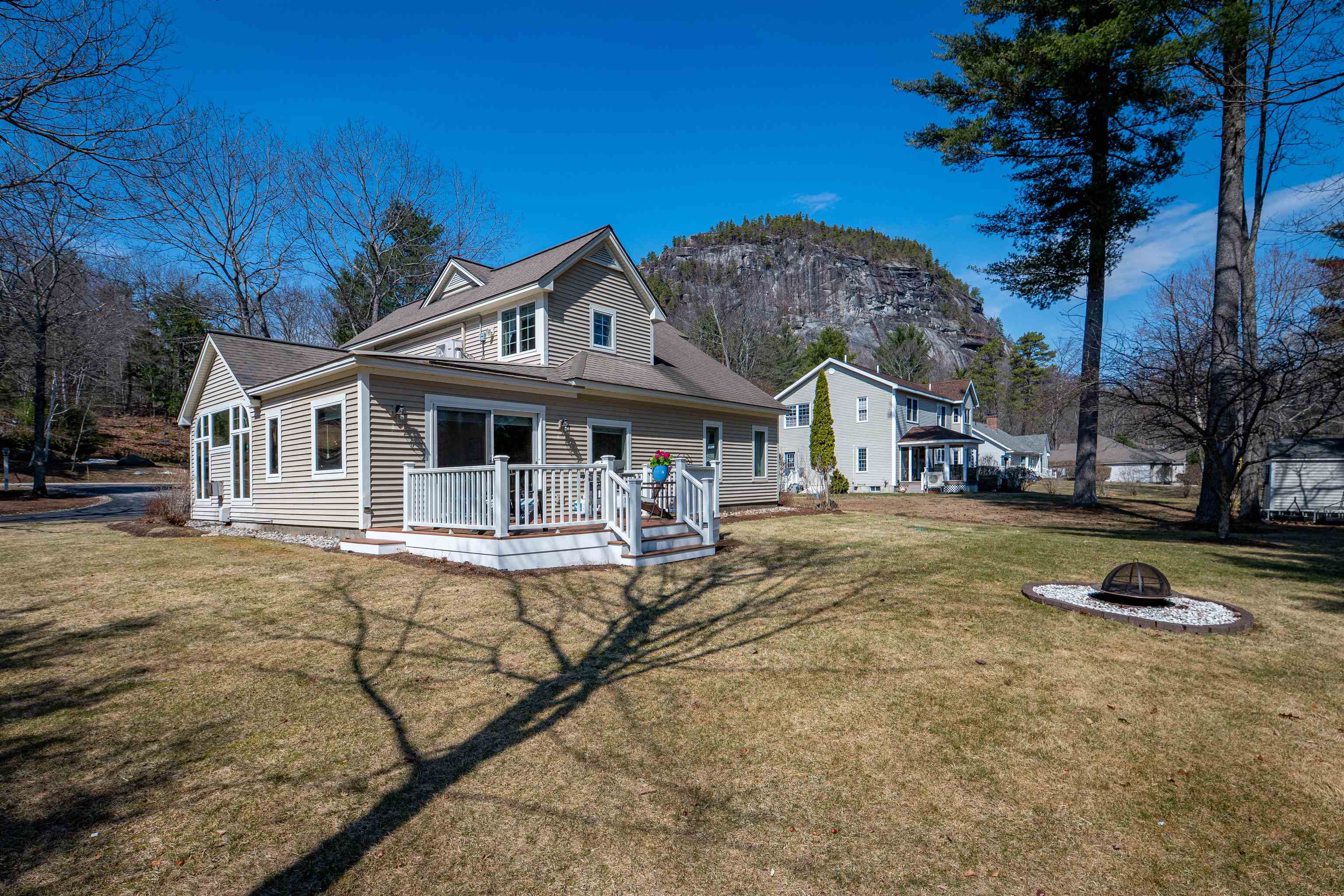 18 Falcon Way Hale's Location, NH 03860 - Photo 32 of 40