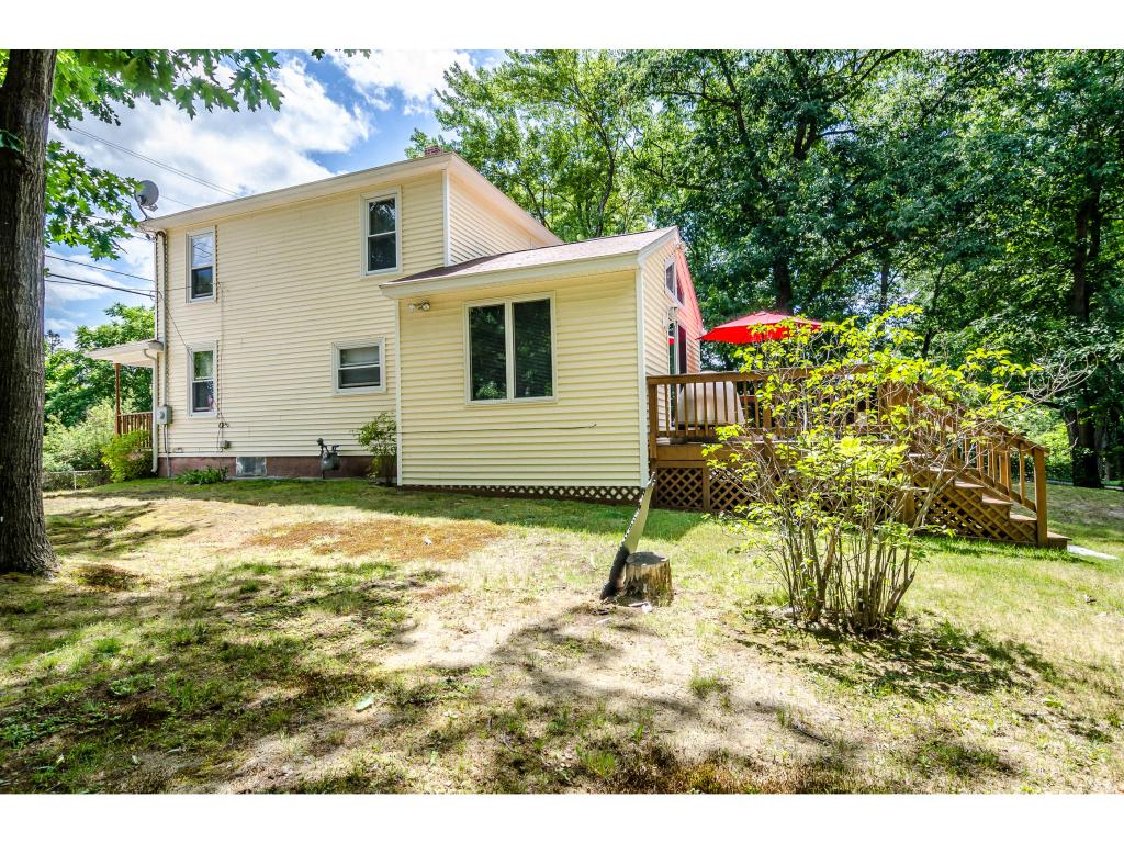 25 Riverside Drive Hudson, NH 03051 - Photo 8 of 36
