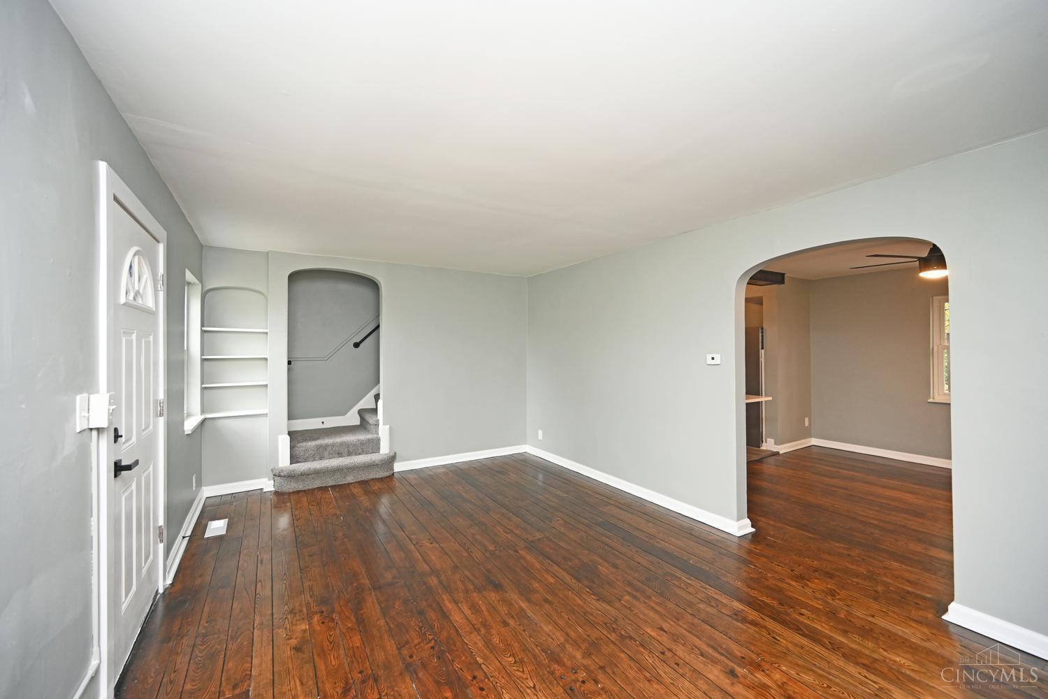 4586 Delhi Road Cincinnati, OH 45238 - Photo 13 of 72 Gallery Image 13