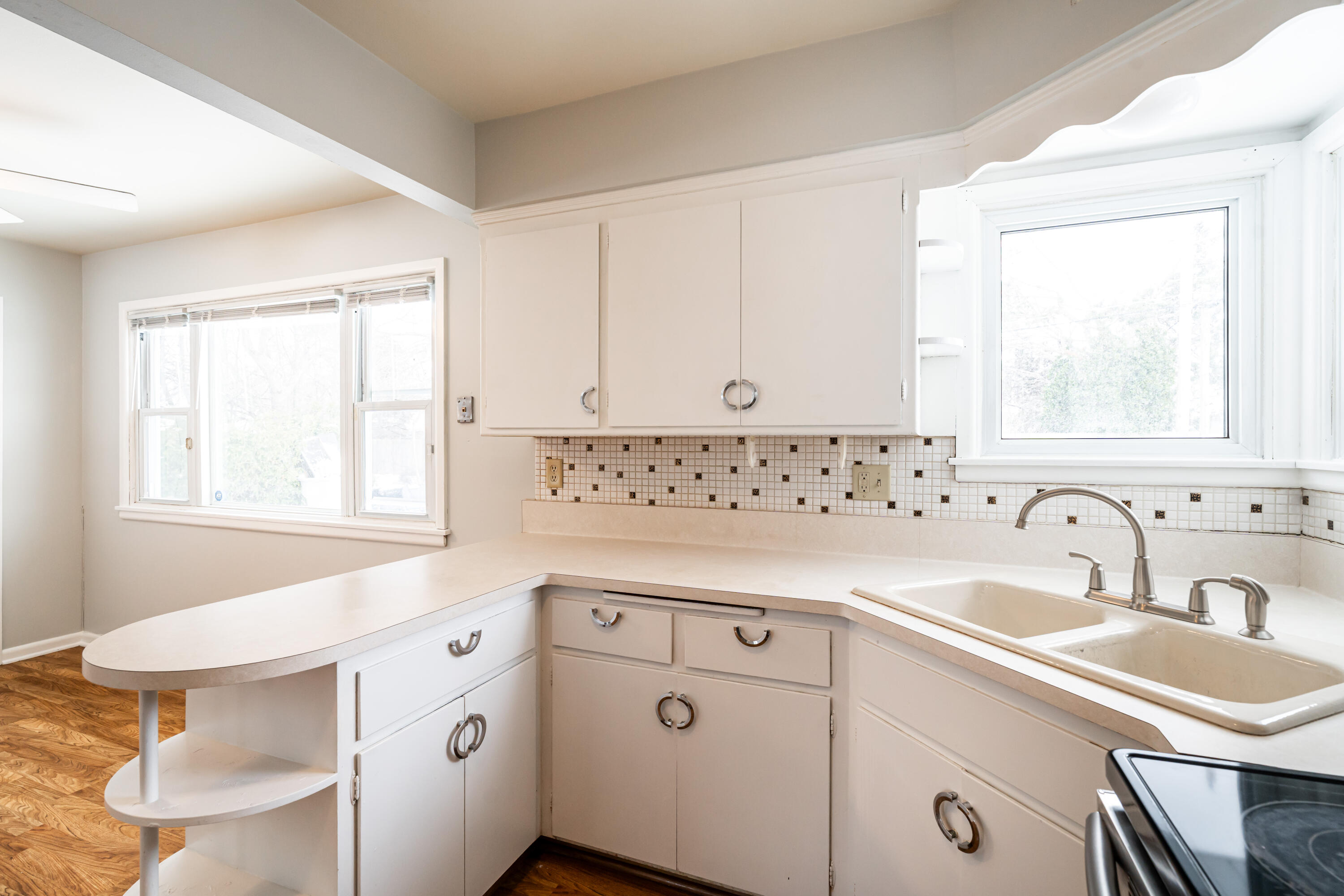 6541 North Fresno Street Milwaukee, WI 53224 - Photo 3 of 23 Tons of natural light