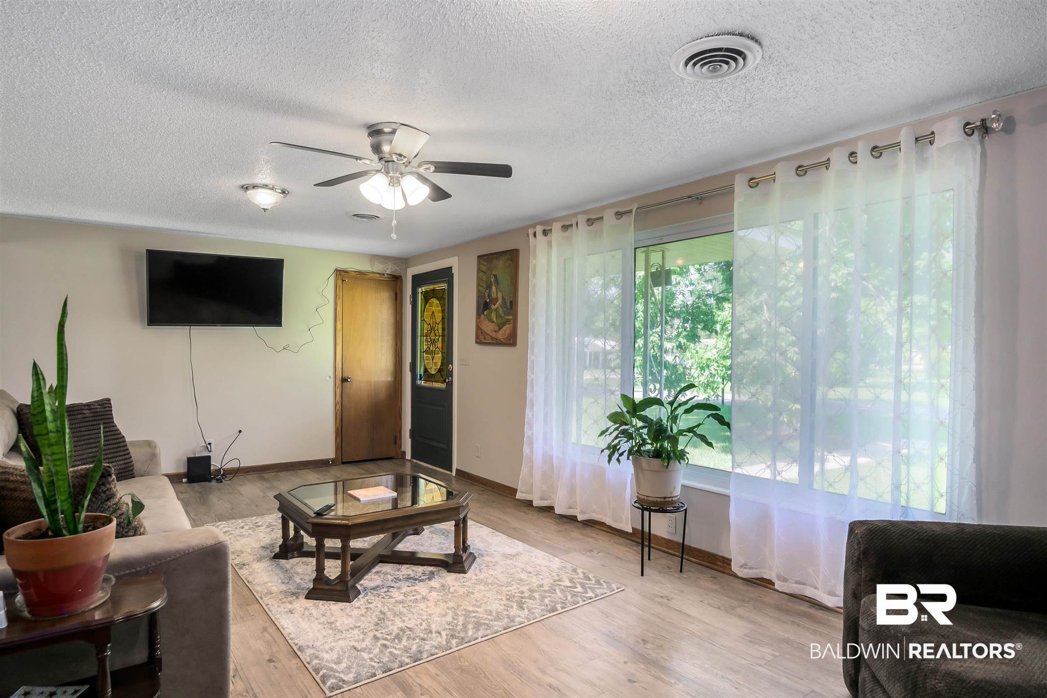211 South Stuart Street Foley, AL 36535 - Photo 5 of 18