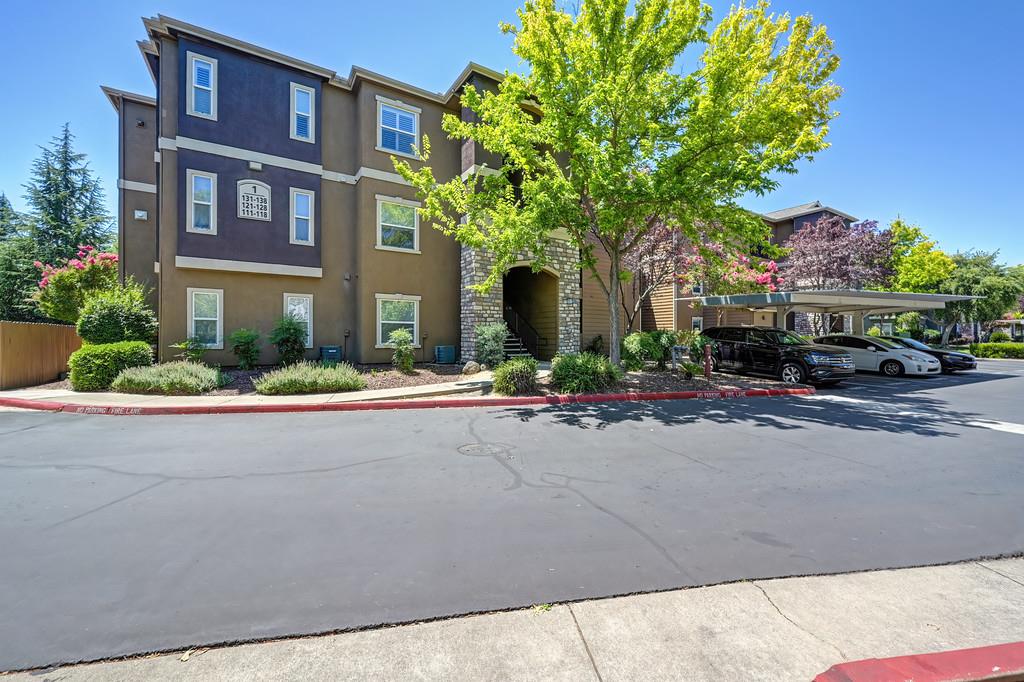 8434 Walerga Road, Unit 136 Antelope, CA 95843 - Photo 4 of 44