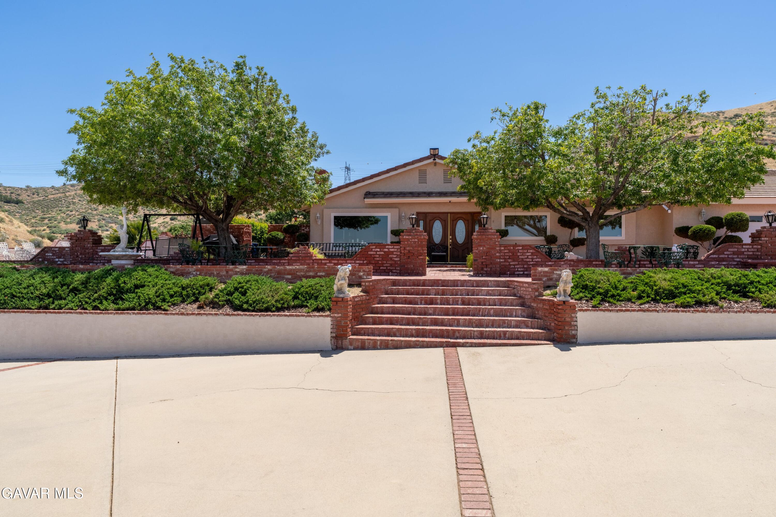 5801 Hacienda Ranch Road Palmdale, CA 93551 - Photo 11 of 69 03-JYP06268-HDR