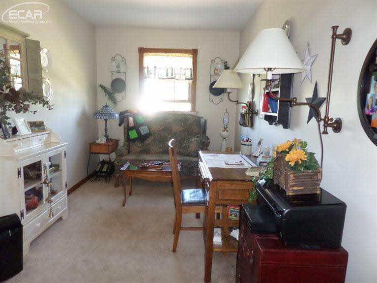 14365 North Center Road Clio, MI 48420 - Photo 13 of 34 20440307-12.JPG