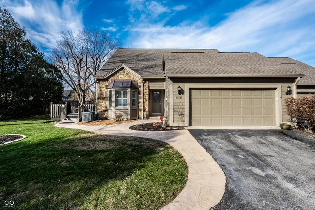 $495,000 | 8316 Seabridge Way, Indianapolis, IN 46240