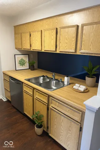 $200,000 | 6108 Aspen Grove Drive, Indianapolis, IN 46250