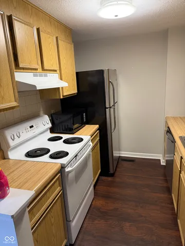 $200,000 | 6108 Aspen Grove Drive, Indianapolis, IN 46250