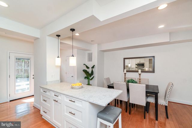 $849,000 | 1933 Lincoln Road Northeast, Washington, DC 20002