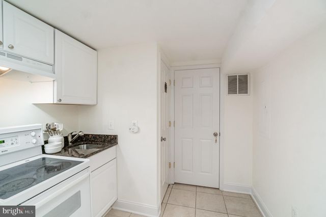 $849,000 | 1933 Lincoln Road Northeast, Washington, DC 20002