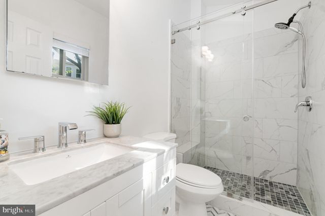 $849,000 | 1933 Lincoln Road Northeast, Washington, DC 20002