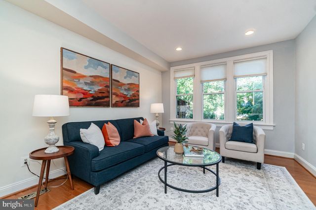 $849,000 | 1933 Lincoln Road Northeast, Washington, DC 20002