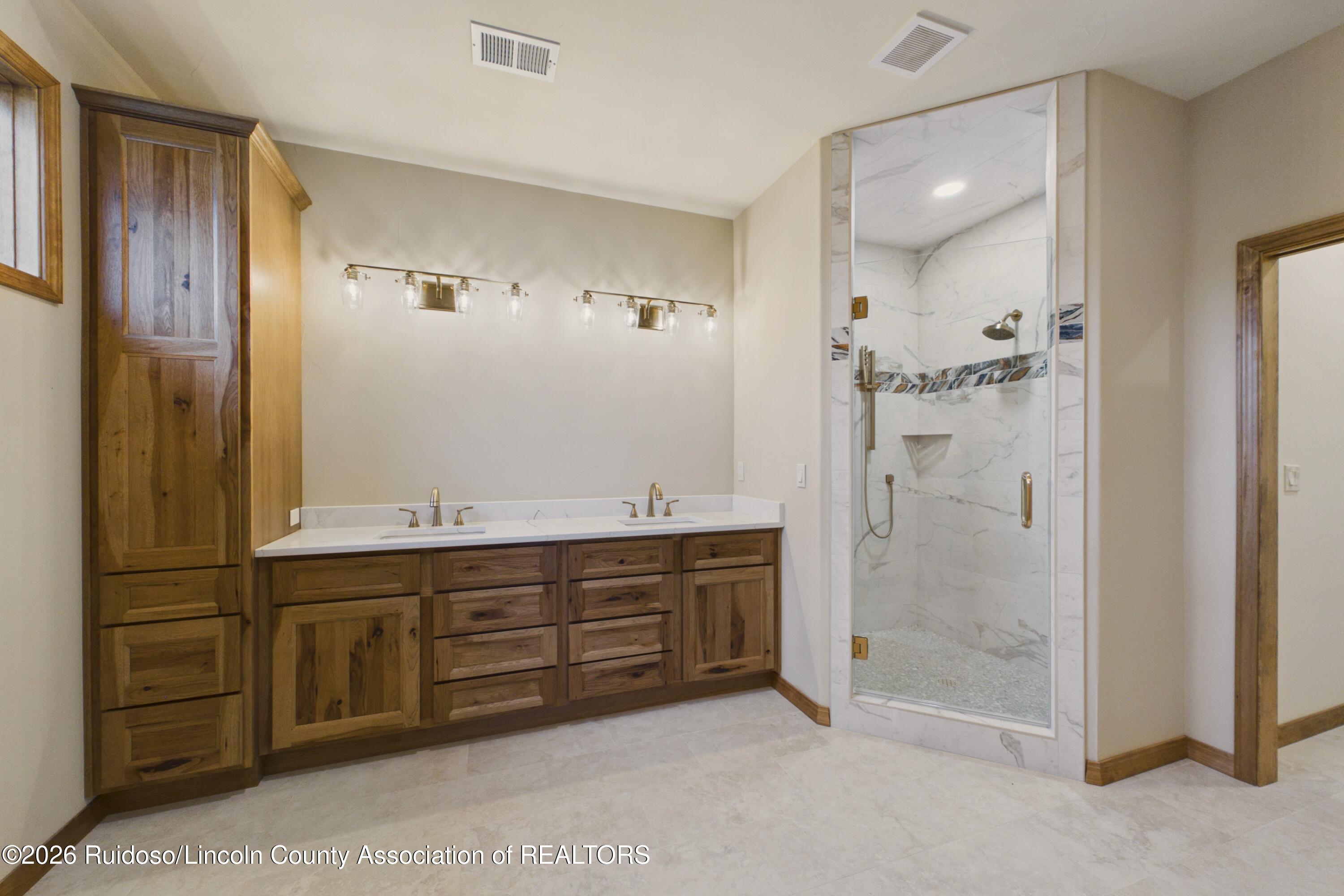 214 Excalibur Road Ruidoso, NM 88345 - Photo 27 of 94 Gallery Image 27