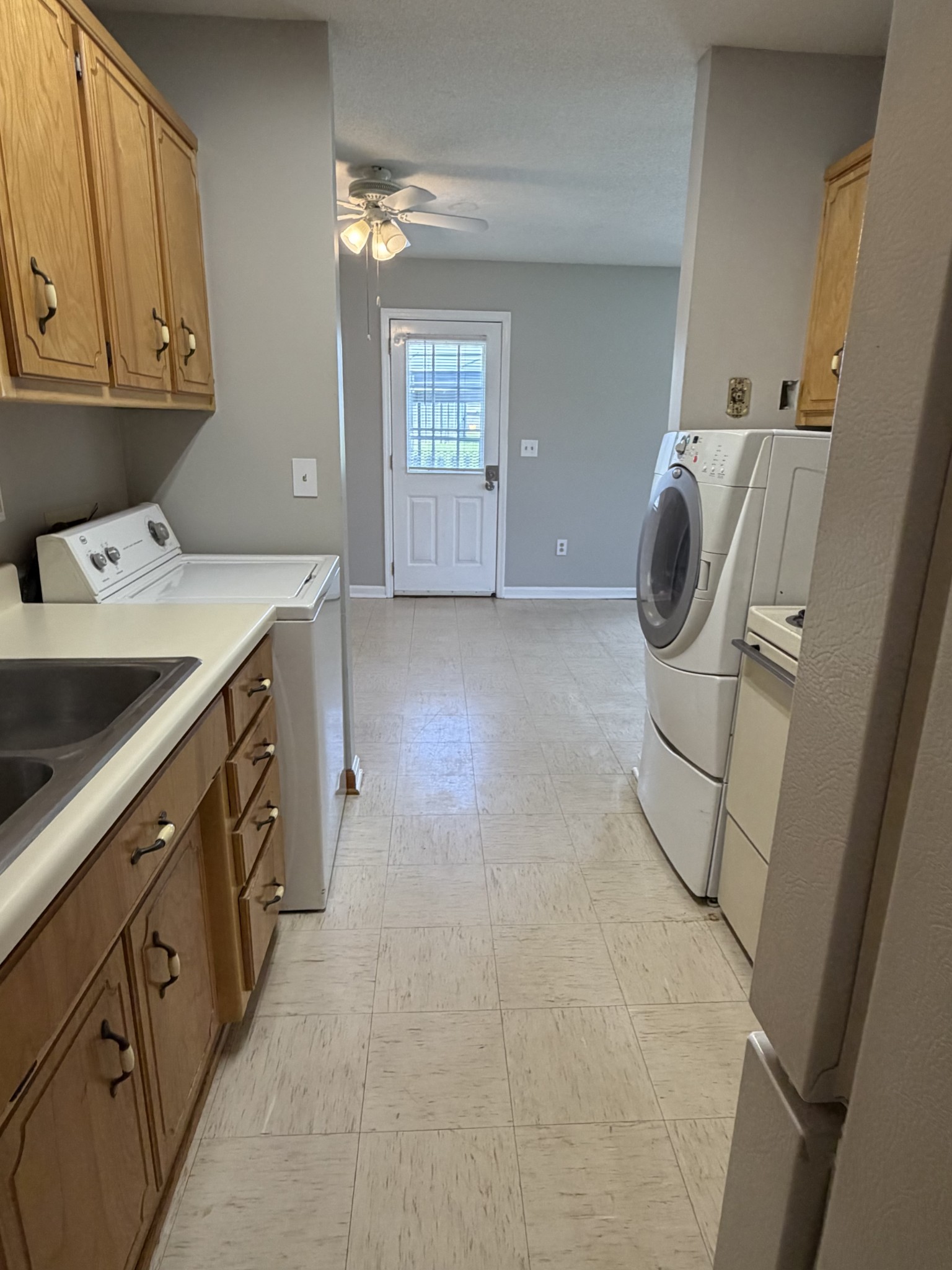 337 Sunshine Circle Decherd, TN 37324 - Photo 16 of 44