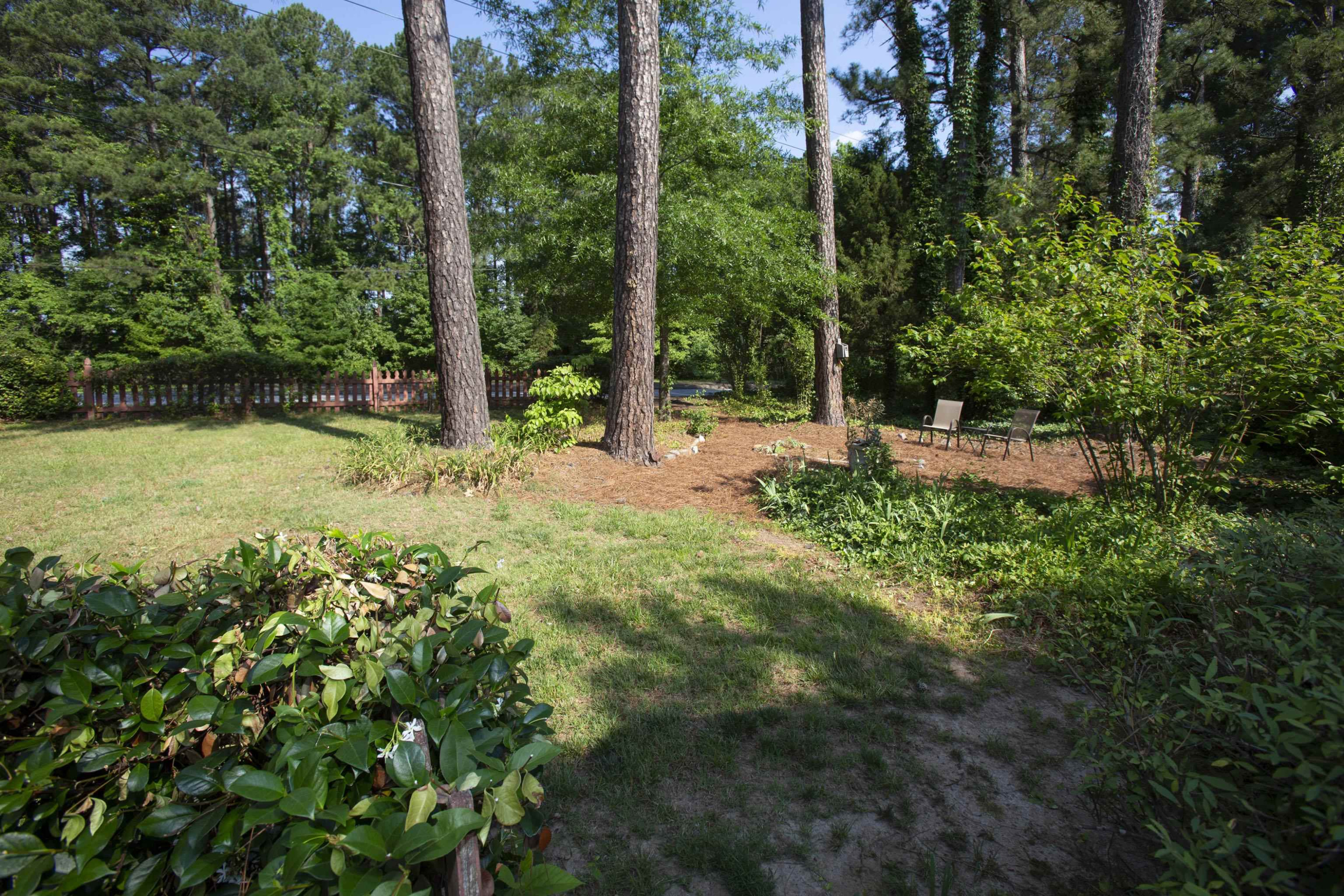 3012 Ridge Road Raleigh, NC 27612 - Photo 19 of 23 Front Yard view