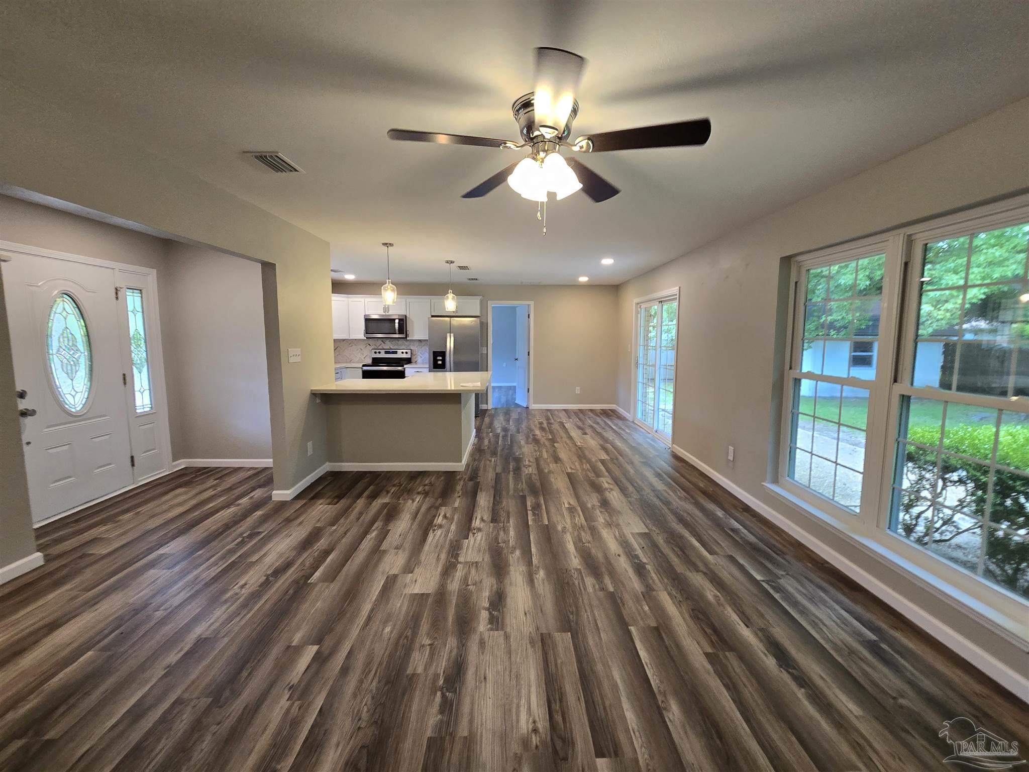 5855 Keystone Road Pensacola, FL 32504 - Photo 10 of 30 Gallery Image 10