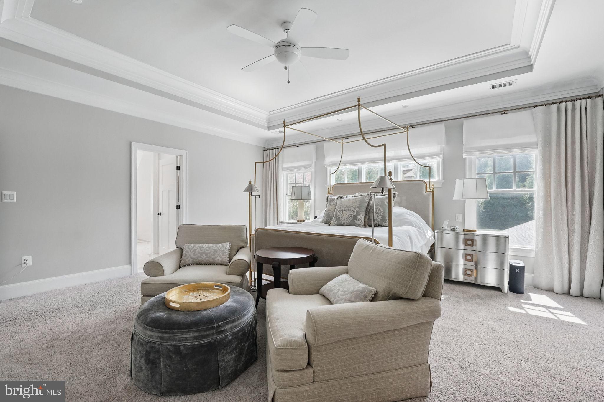 6645 Byrns Place McLean, VA 22101 - Photo 33 of 64 a living room with furniture and a large window