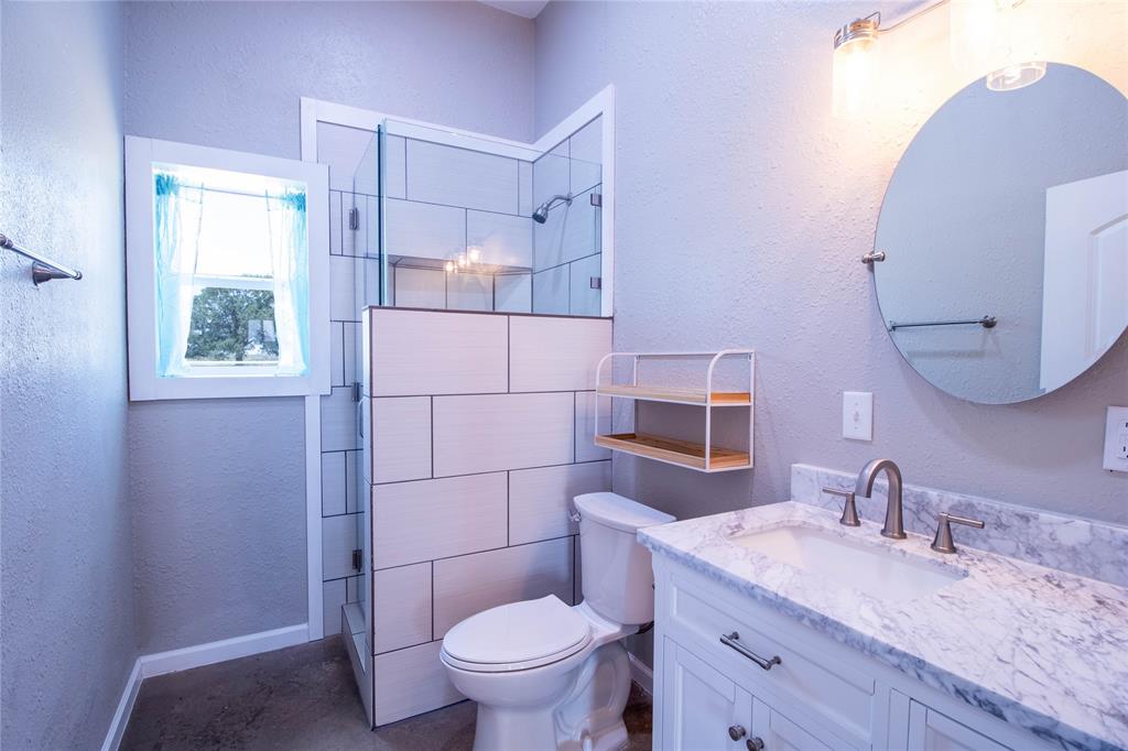677 McVoid Road Springtown, TX 76082 - Photo 10 of 14