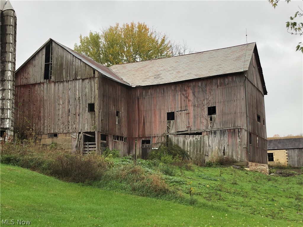 6018 Lux Road Northwest Minerva, OH 44657 - Photo 4 of 9 Gallery Image 4
