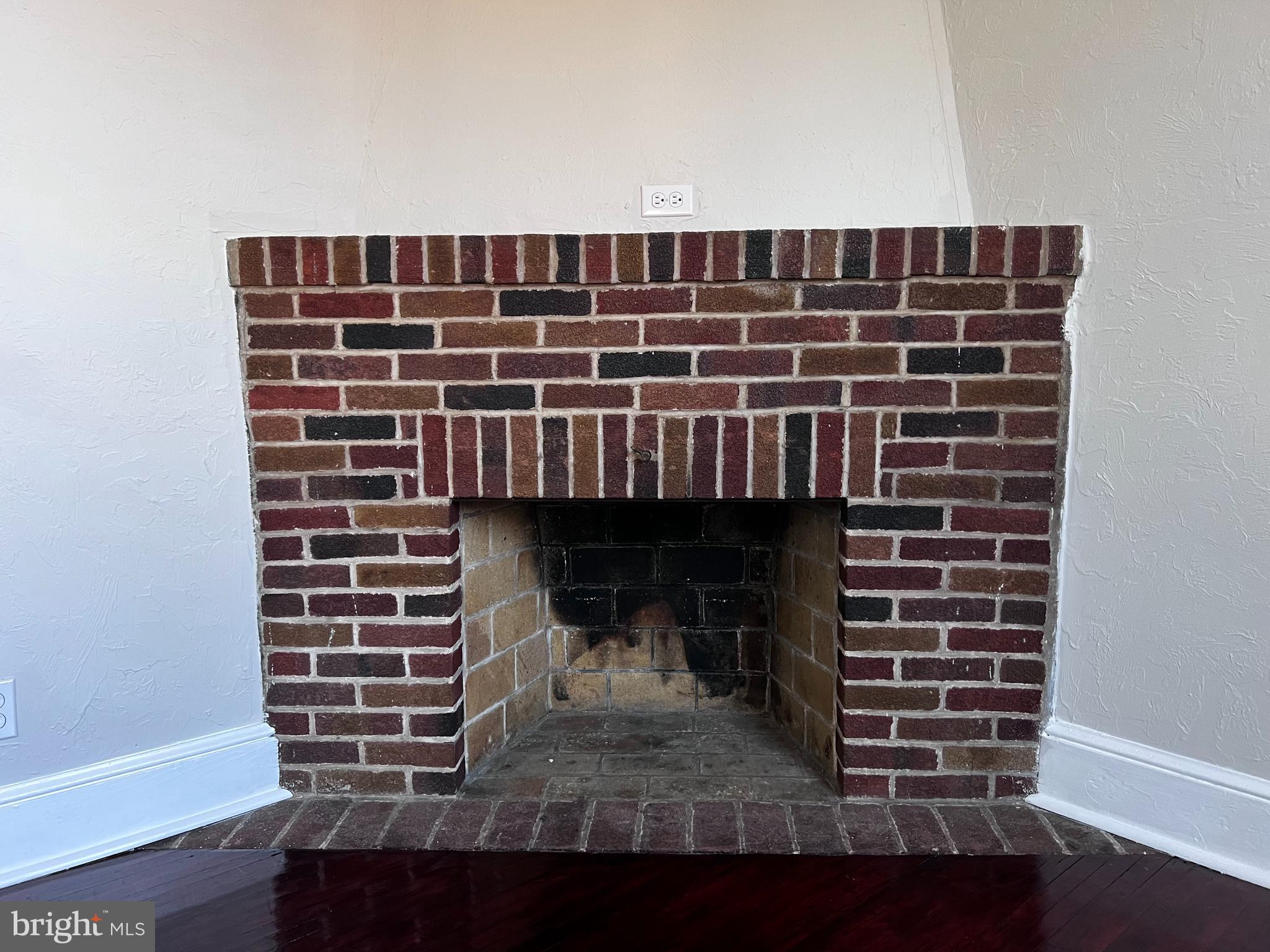 104 King Street, Unit 2F Pottstown, PA 19464 - Photo 3 of 7 a closeup of a fireplace