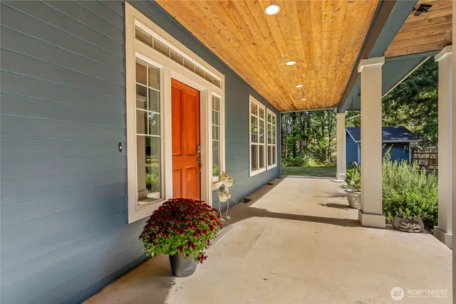 $1,295,000 | 27511 178th Street East, Carbonado, WA 98323