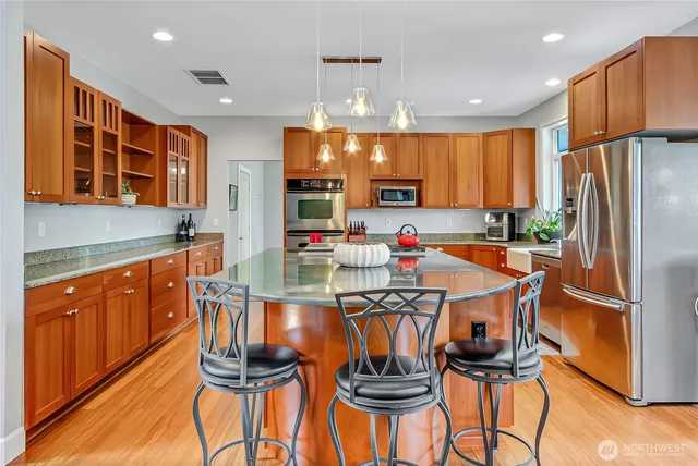 $1,295,000 | 27511 178th Street East, Carbonado, WA 98323