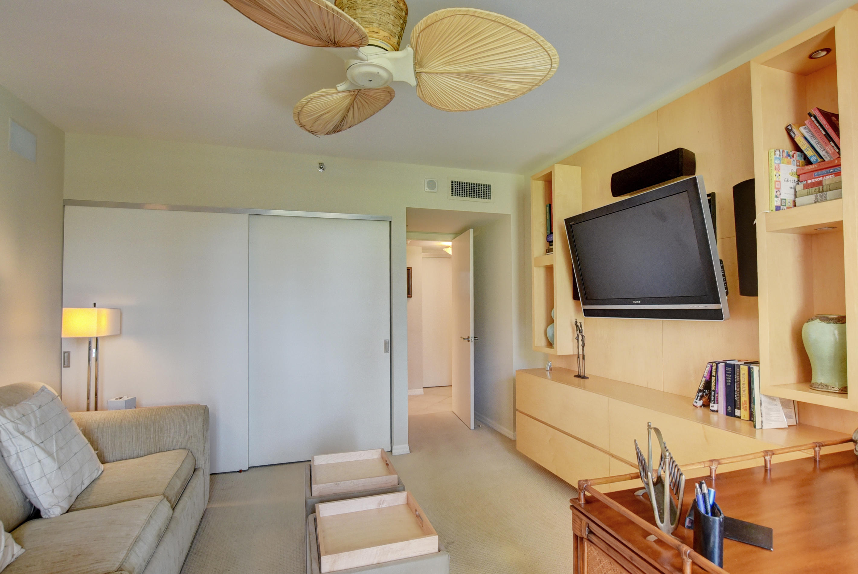 140 Southeast 5th Avenue, Unit 239 Boca Raton, FL 33432 - Photo 22 of 68 2nd Bedroom Den