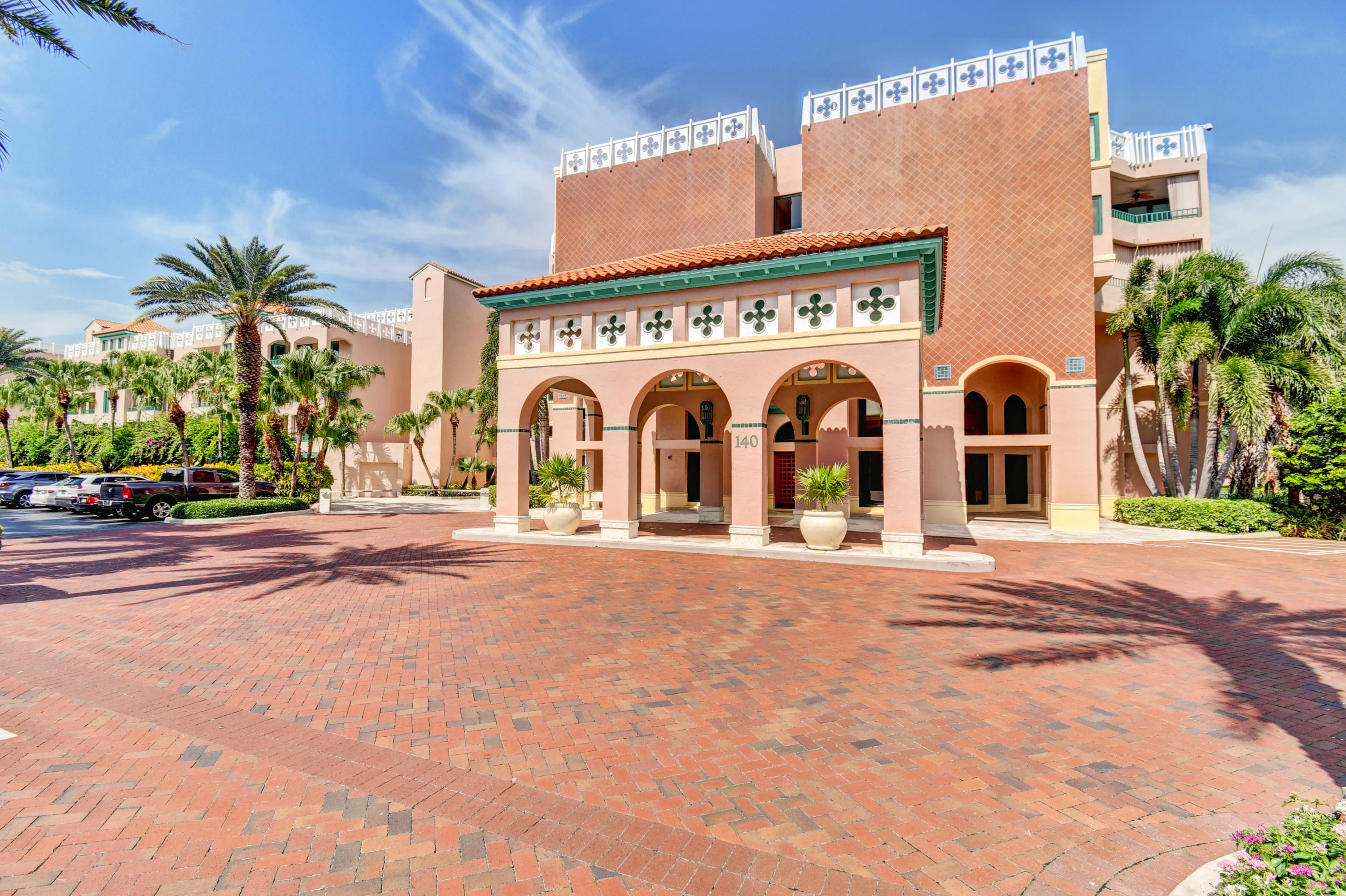140 Southeast 5th Avenue, Unit 239 Boca Raton, FL 33432 - Photo 53 of 68 Front of Mizner Court 140 Building