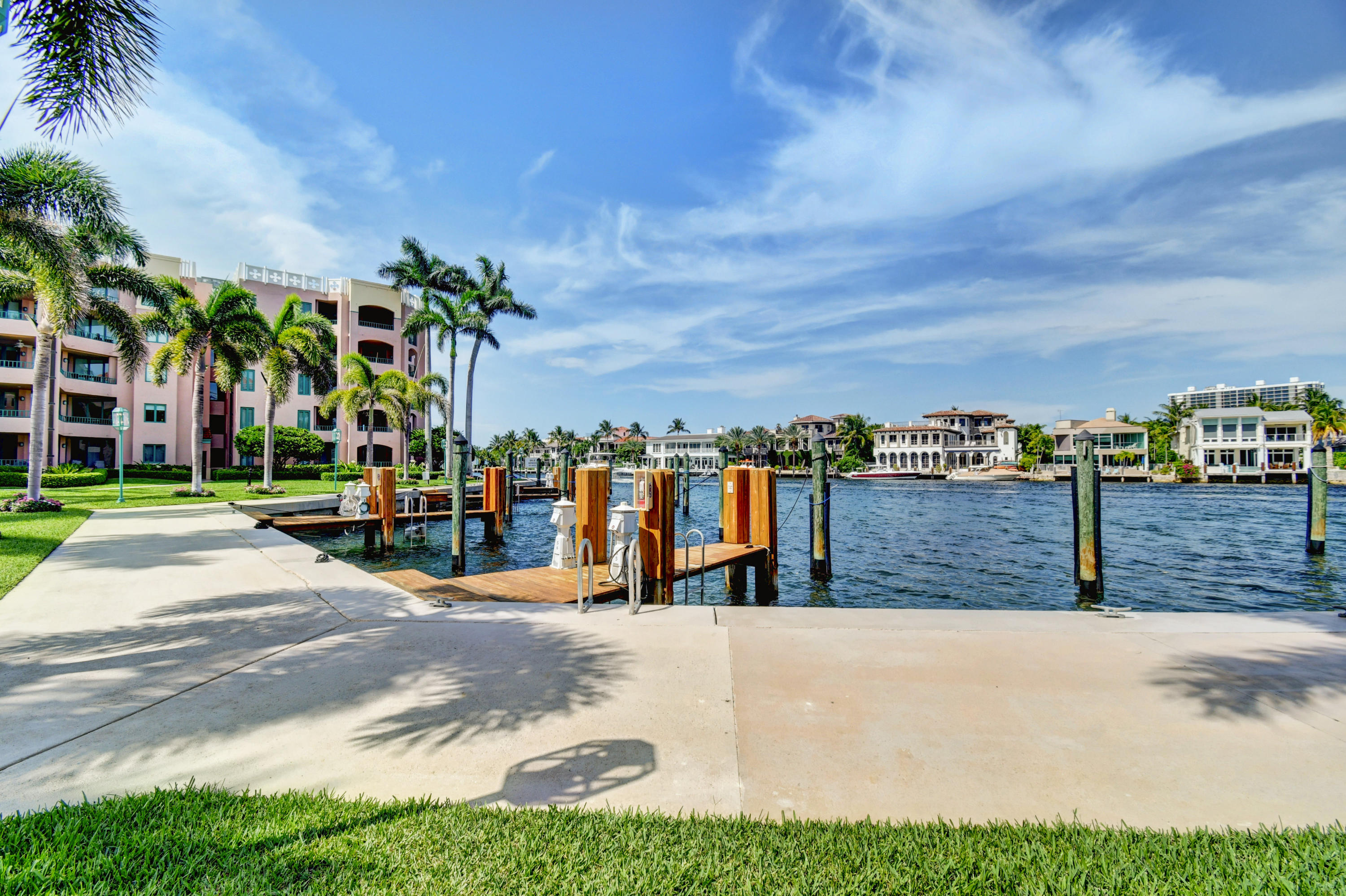 140 Southeast 5th Avenue, Unit 239 Boca Raton, FL 33432 - Photo 56 of 68 Boat Dockage Area