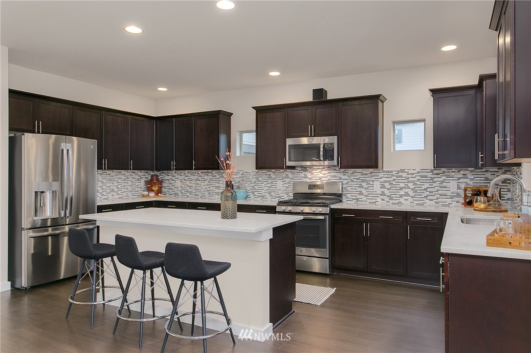 398 Partlon Street, Unit 87 Buckley, WA 98321 - Photo 5 of 25 Gallery Image 5