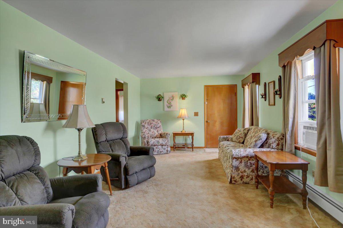 7246 Slabtown Road, Unit 1 Waynesboro, PA 17268 - Photo 7 of 44 Gallery Image 7