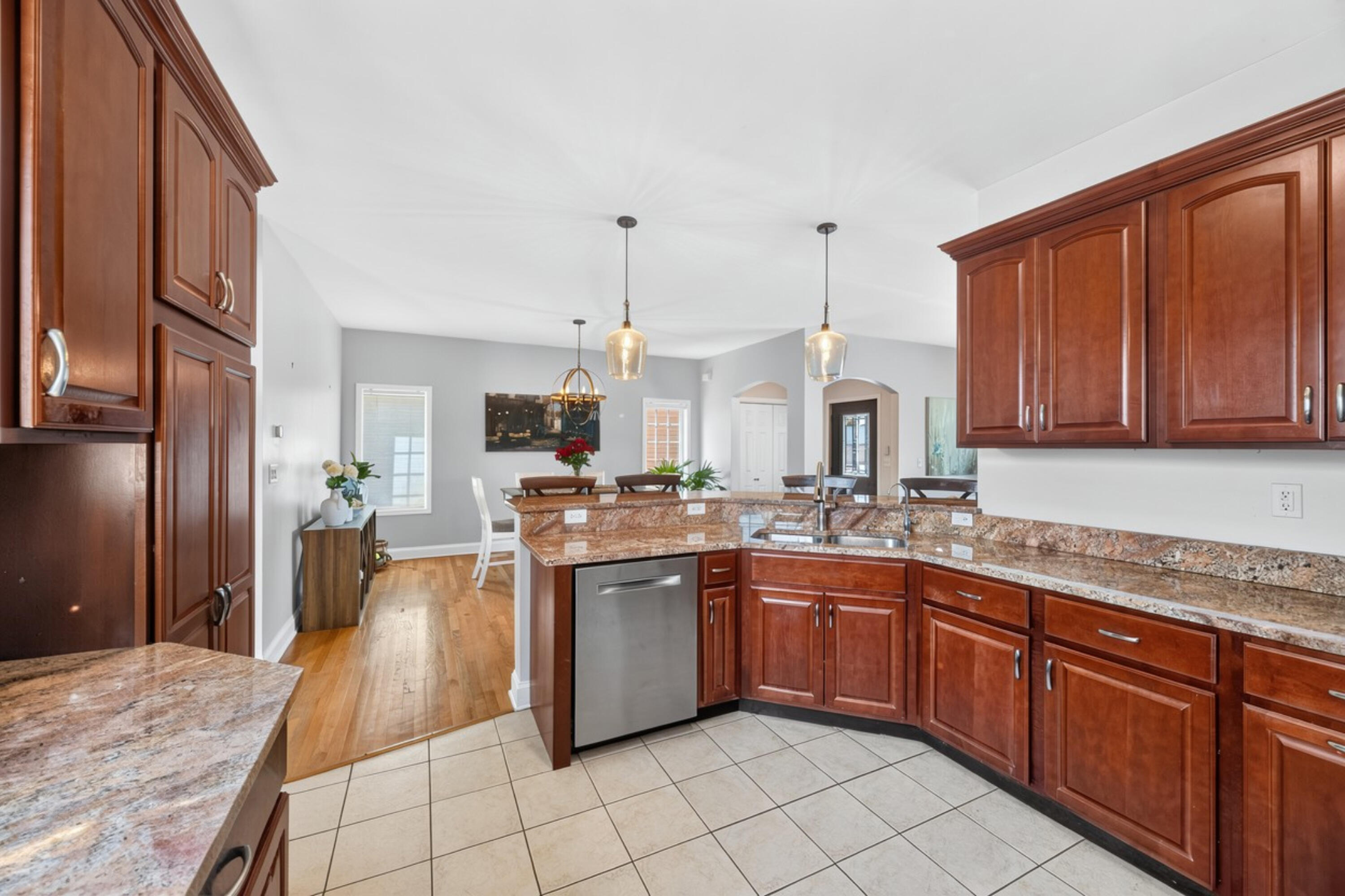 1600 Center Street Whiting, IN 46394 - Photo 18 of 48 3000x2000