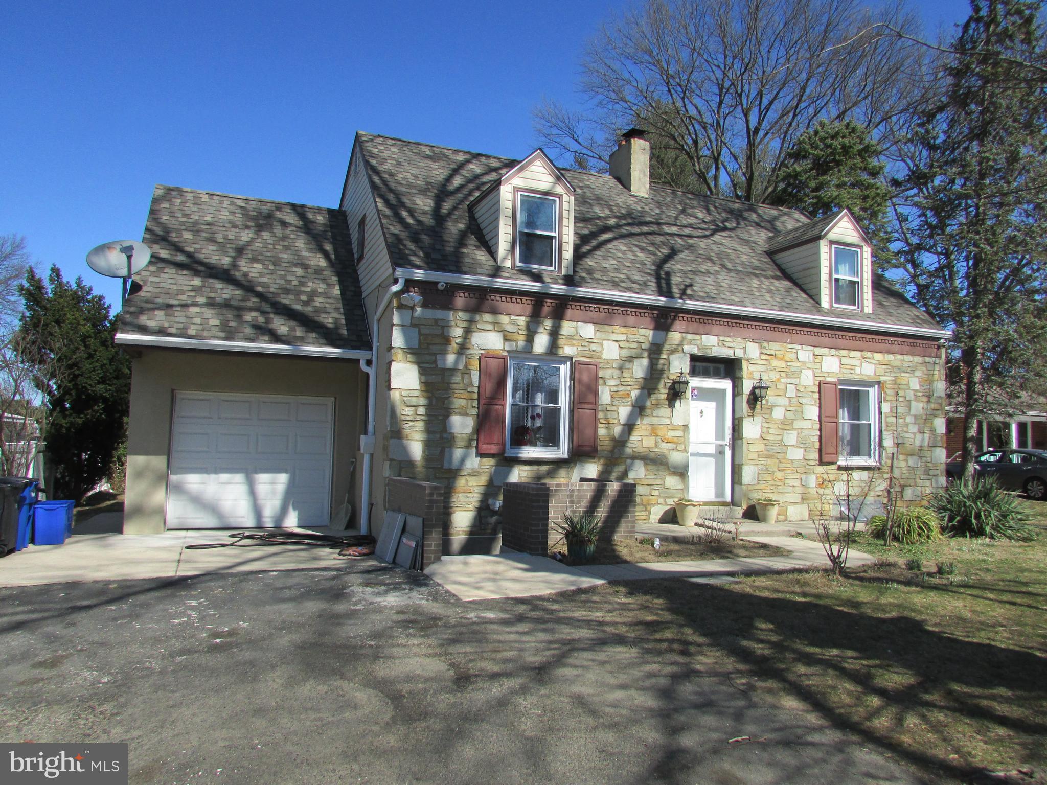 737 Byberry Road Philadelphia, PA 19116 - Photo 1 of 33