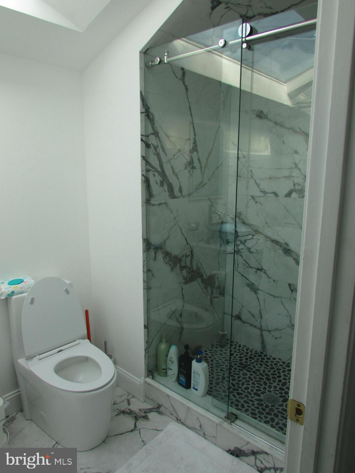 737 Byberry Road Philadelphia, PA 19116 - Photo 11 of 33
