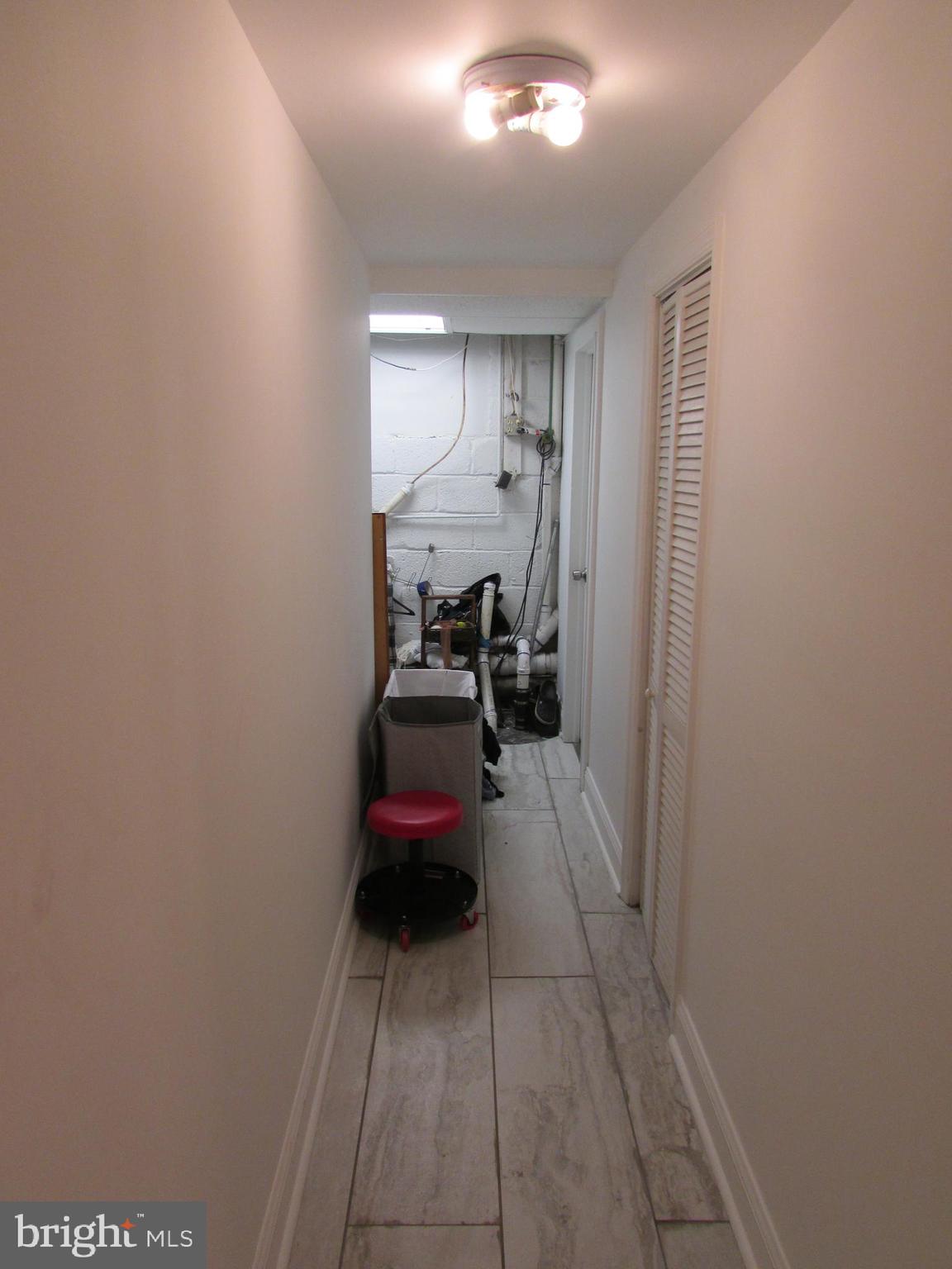 737 Byberry Road Philadelphia, PA 19116 - Photo 23 of 33