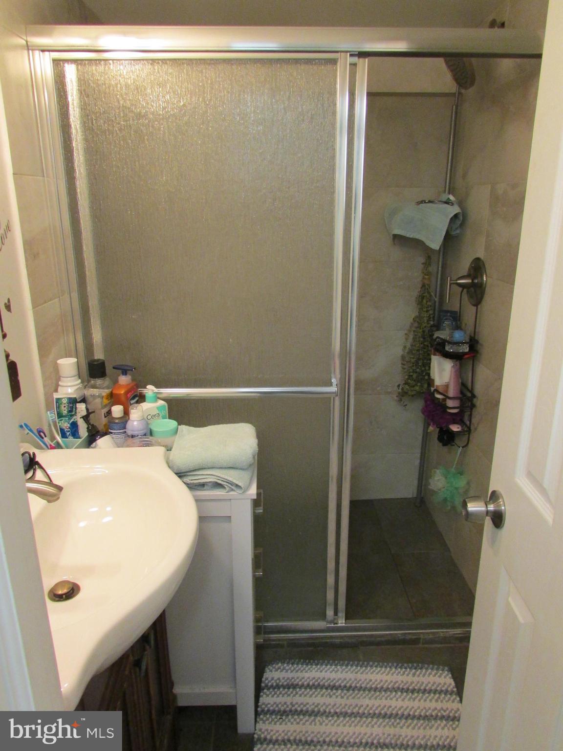 737 Byberry Road Philadelphia, PA 19116 - Photo 26 of 33