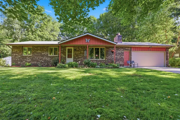 $365,000 | 15915 Ryan Drive, Holland, MI 49424