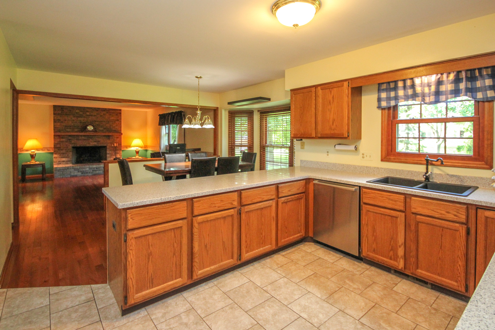 1050 Lewis Road Geneva, IL 60134 - Photo 8 of 24