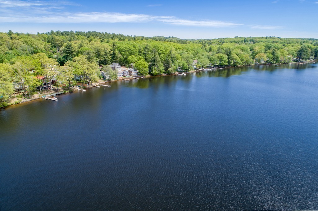 84 Lake Attitash Road Amesbury, MA 01913 - Photo 12 of 26 Gallery Image 12