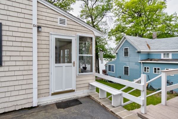 84 Lake Attitash Road Amesbury, MA 01913 - Photo 5 of 26 Gallery Image 5