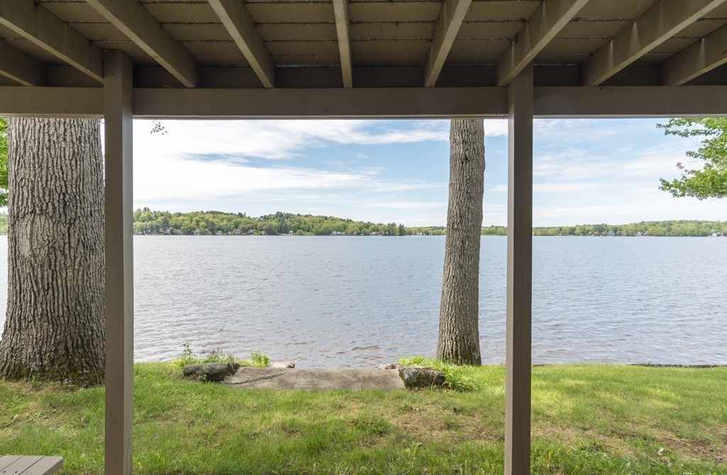 84 Lake Attitash Road Amesbury, MA 01913 - Photo 7 of 26 Gallery Image 7