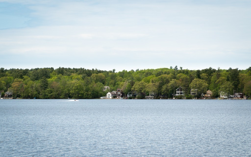 84 Lake Attitash Road Amesbury, MA 01913 - Photo 8 of 26 Gallery Image 8
