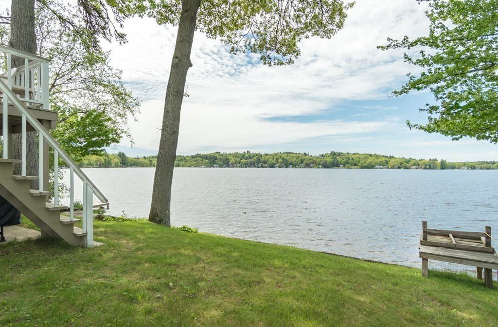 84 Lake Attitash Road Amesbury, MA 01913 - Photo 9 of 26 Gallery Image 9