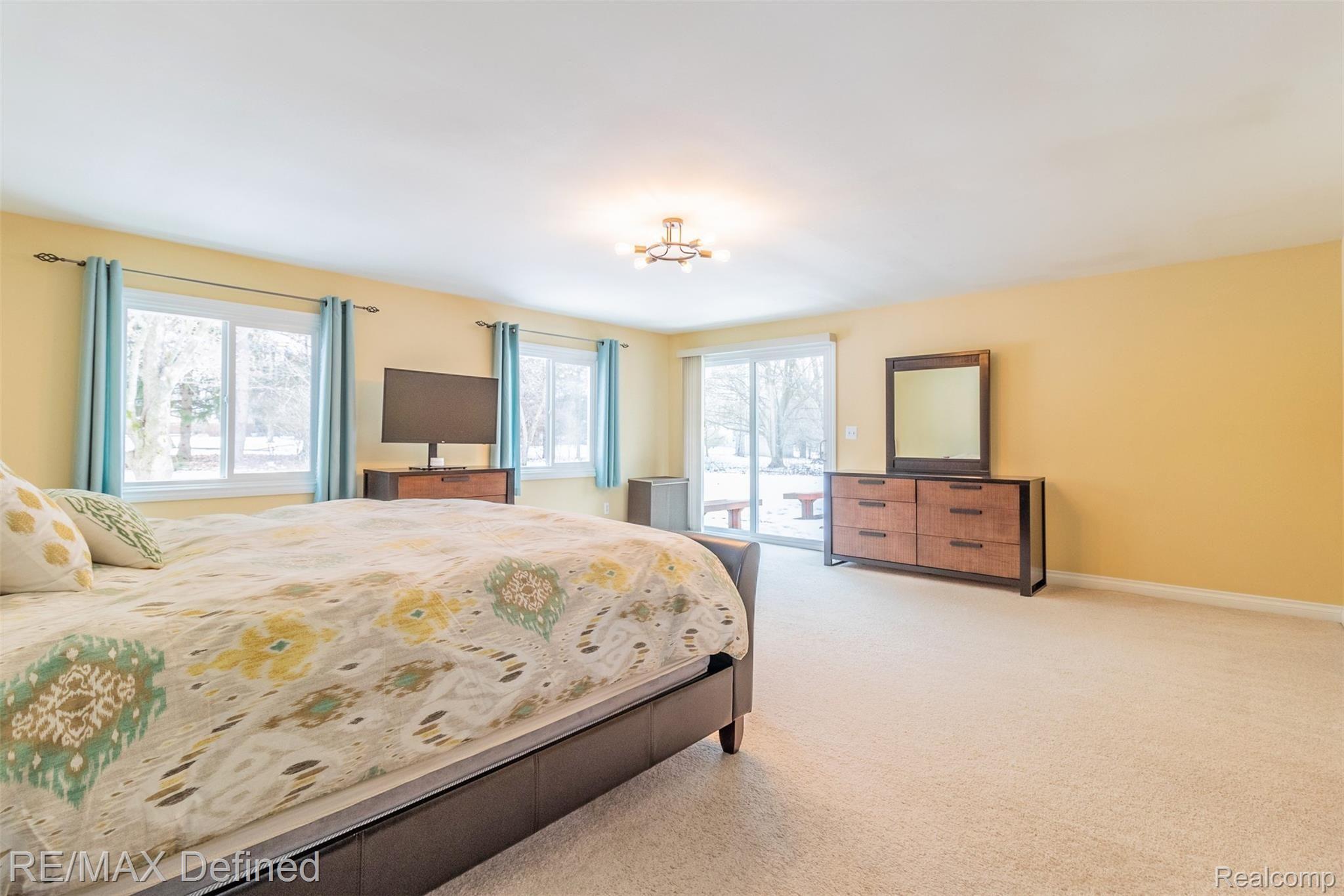 366 Wimpole Drive Rochester, MI 48309 - Photo 25 of 46 366 Whimpole-28.jpg