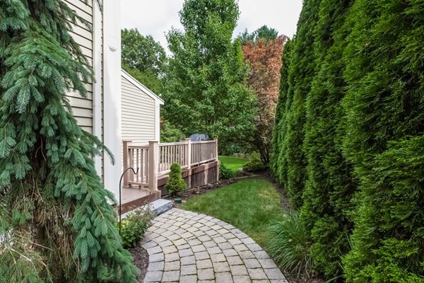 21 Columbine Road Milton, MA 02186 - Photo 23 of 30 Gallery Image 23