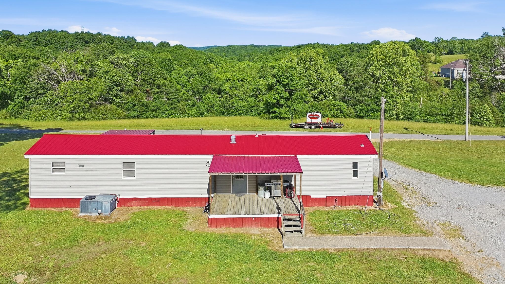 8526 Crawley Hill Road Mount Pleasant, TN 38474 - Photo 15 of 30
