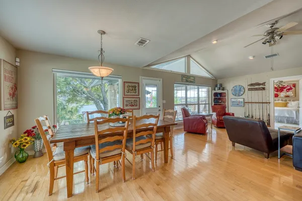 $1,475,000 | 713 Ellen Williams Loop, Kingsland, TX 78639