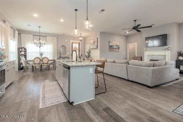 $398,500 | 3066 Meadows Way, Hernando, MS 38632