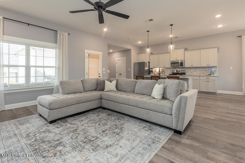 3066 Meadows Way Hernando, MS 38632 - Photo 9 of 24 MeadowsWay-22-Edit-12