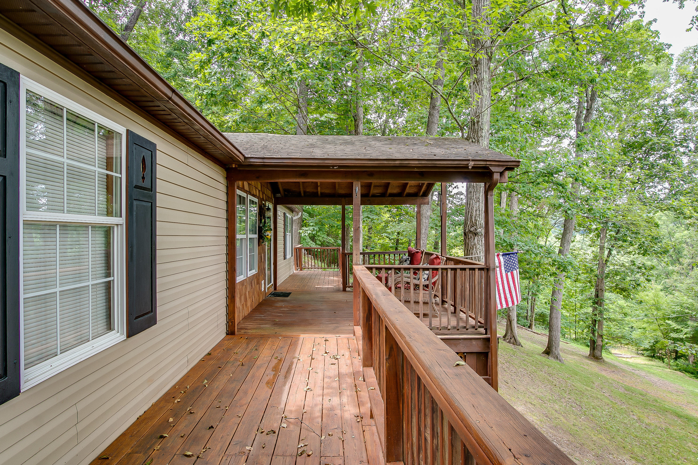 1536 Masengill Road Bristol, TN 37620 - Photo 7 of 27 11