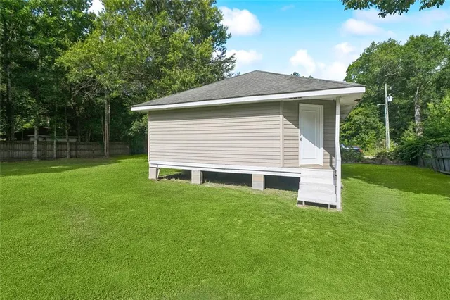 $260,000 | 25 A Oak Park Drive, Madisonville, LA 70447
